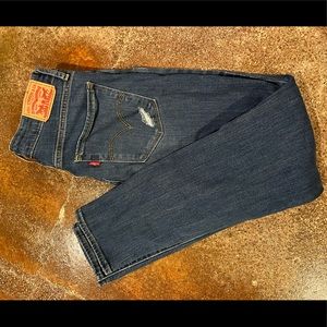 LEVIS 721 High Rise Skinny Ankle Jean (28)